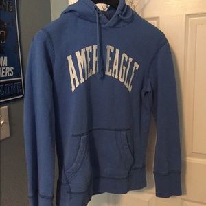 American Eagle sweatshirt